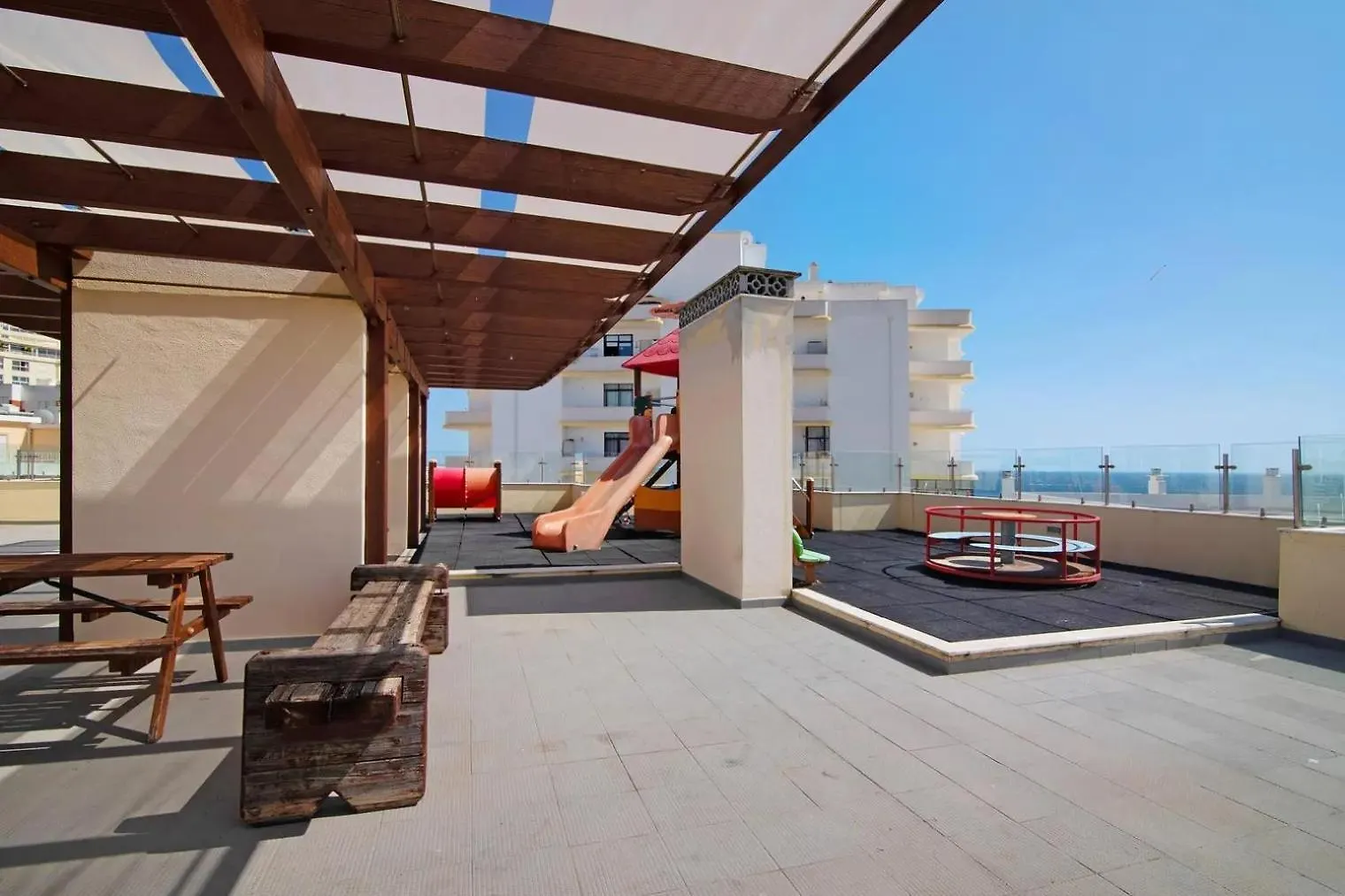 Terrace Colors Beach Apartment Armacao de Pera